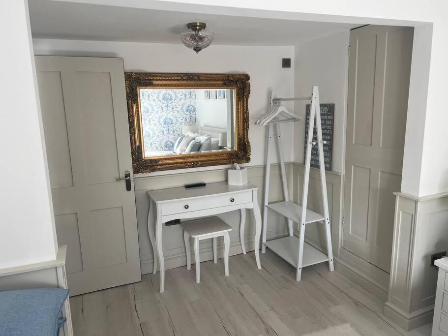 Once Upon A Tide Apartment Herne Bay Ngoại thất bức ảnh